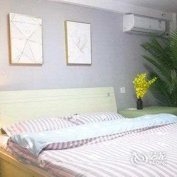 成都成都爱上熊猫民宿(黄河中路二段分店)酒店提供图片
