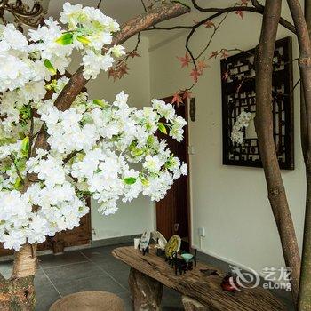 青城山茅店月观山民宿酒店提供图片