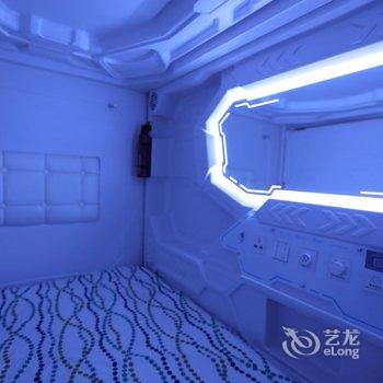 成都自由度太空舱青年旅舍酒店提供图片
