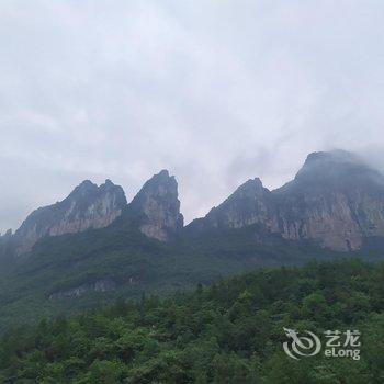 天生三桥瑗纤酒店(天坑地缝店)酒店提供图片