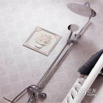 浪漫主题公寓(普丰路分店)酒店提供图片