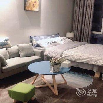 浪漫主题公寓(普丰路分店)酒店提供图片