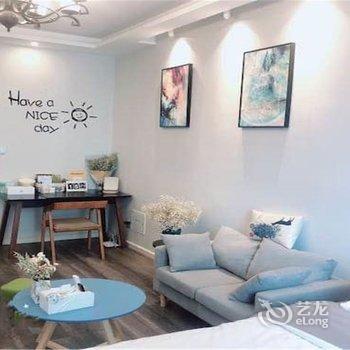 浪漫主题公寓(普丰路分店)酒店提供图片