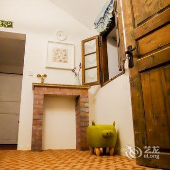 重庆龙门浩渝悦龙门艺术民宿酒店提供图片