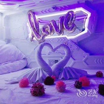 成都自由度太空舱青年旅舍酒店提供图片