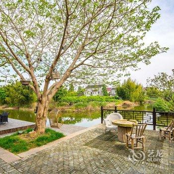 上海一鹿有你客栈(建设路与棋杆路交叉口分店)酒店提供图片