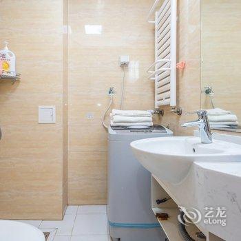 青岛七月的风八月的雨公寓酒店提供图片