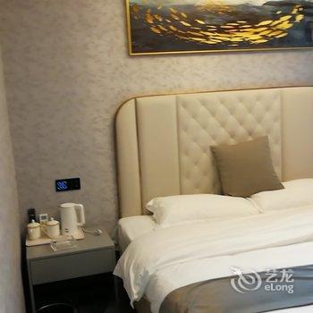 东逸酒店(雅安高铁站店)酒店提供图片