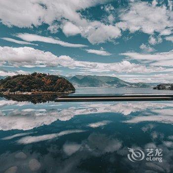 大理双廊洱海醒来海景客栈酒店提供图片