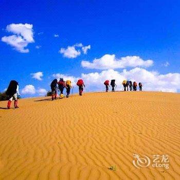 沙坡头星月国际露营基地酒店提供图片