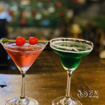 康定宁仓民宿酒店提供图片