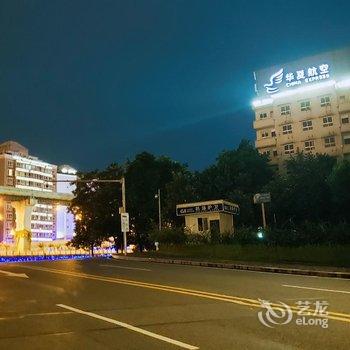 520四季青旅酒店提供图片