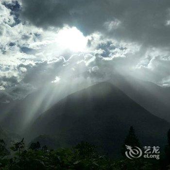 海螺沟山里寒舍农庄酒店提供图片