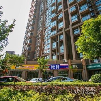西安大雁塔大唐芙蓉园曲江池遗址高档两室公寓(2号店)酒店提供图片