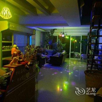 520四季青旅酒店提供图片