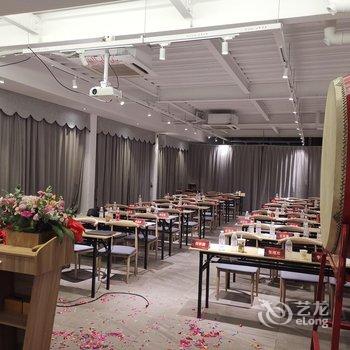 厦门Ting町海花园酒店(会展中心黄厝沙滩店)酒店提供图片