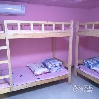重庆向阳青年旅馆酒店提供图片