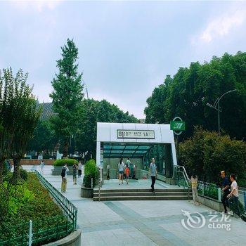 520四季青旅酒店提供图片