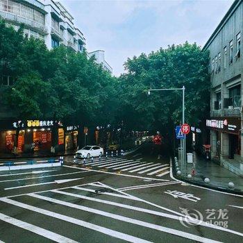 520四季青旅酒店提供图片