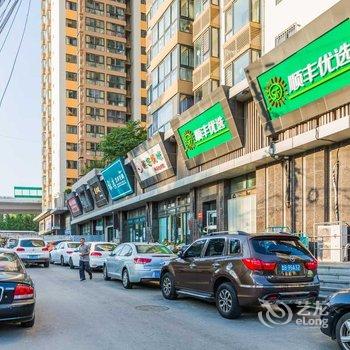 青岛路客民宿BG5960酒店提供图片
