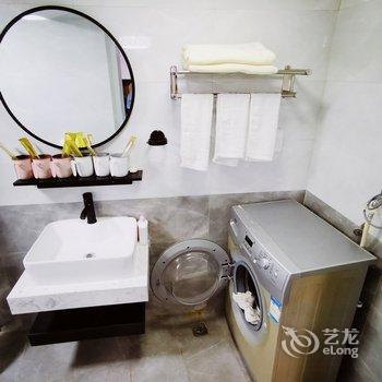 青岛海阳路4号小木屋民宿酒店提供图片