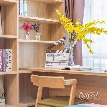 青岛七月的风八月的雨公寓酒店提供图片