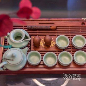 青岛七月的风八月的雨公寓酒店提供图片
