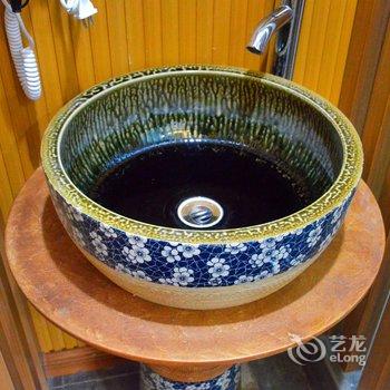 青岛依山原舍民宿酒店提供图片