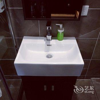重庆橘绿澄黄公寓酒店提供图片