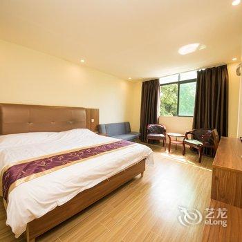 永峰家园(余荫山房景区店)酒店提供图片