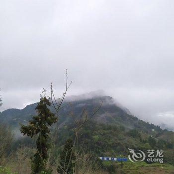 天生三桥瑗纤酒店(天坑地缝店)酒店提供图片