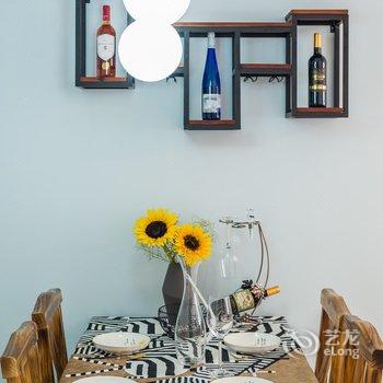 青岛湛海深蓝公寓酒店提供图片