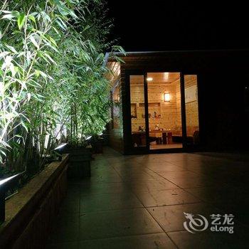 石屏荣鑫宾馆酒店提供图片