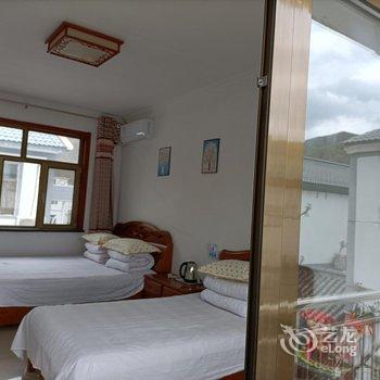 老闫客栈(聚灵峡灵山风景区店)酒店提供图片