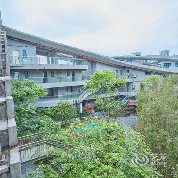 黄山绿地太平湖·四季君盛酒店酒店提供图片