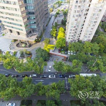 上海运鹏圣天地民宿2号酒店提供图片