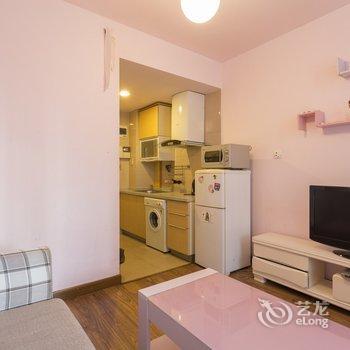 上海运鹏圣天地民宿2号酒店提供图片