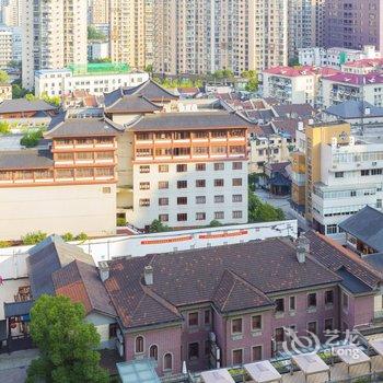 上海运鹏圣天地民宿2号酒店提供图片