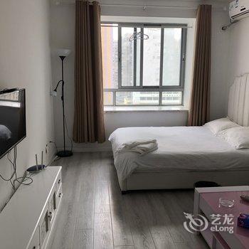 上海运鹏圣天地民宿2号酒店提供图片