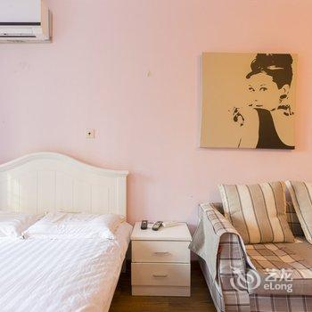 上海运鹏圣天地民宿2号酒店提供图片