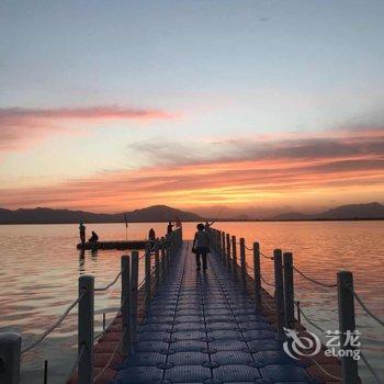 怀来北渚芳庭别墅酒店提供图片