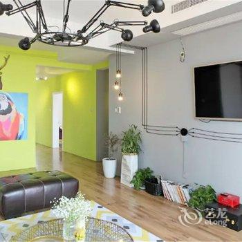 上海霞姐短租普通公寓(塘沽路店)酒店提供图片