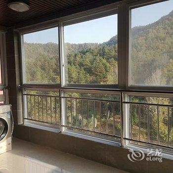 栾川清雅山居酒店提供图片