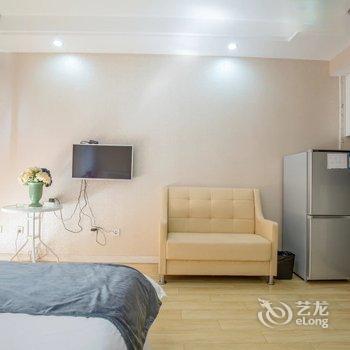 听松阁影院酒店公寓(西湖万达店)酒店提供图片