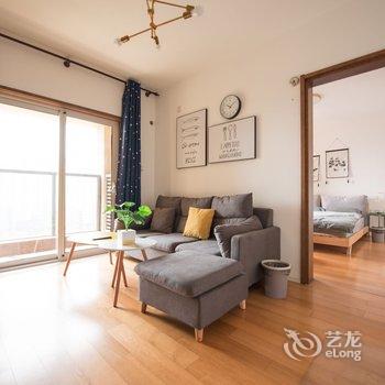 青岛于滨IN民宿酒店提供图片