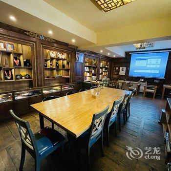 康定宁仓民宿酒店提供图片