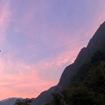 水上游农庄吃饭住宿(八际村健走步道分店)