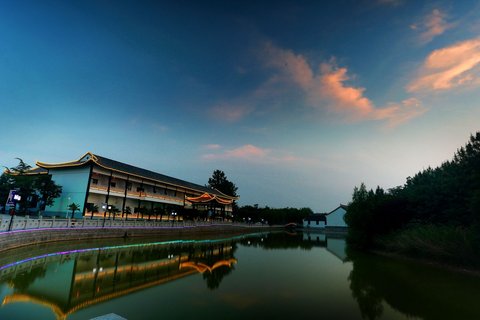 ¥[中牟新縣城] 雁鳴湖風景區內環湖路西側 | 距雁鳴湖景區技3