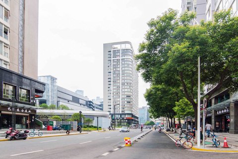 2長沙左手公寓(步行街八角亭分店) 長沙芙蓉區長沙市芙蓉區東牌樓街