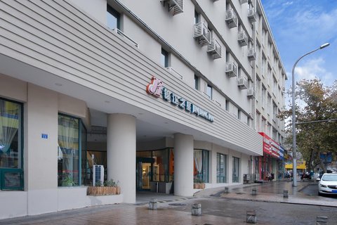锦江之星(青岛杭州路店)